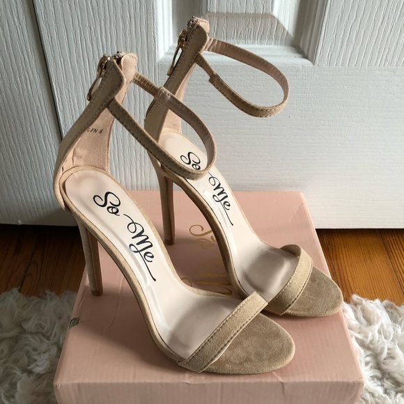 Fashion Nova Shoes - Fashion Nova nude heels